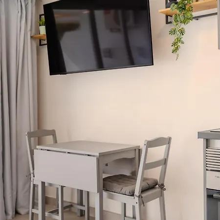 Playa Honda Design, Comfort & Pool Apartament *