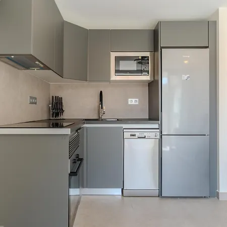 Playa Honda Design, Comfort & Pool Apartament *