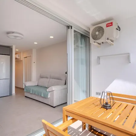 Apartament Playa Honda Design, Comfort & Pool